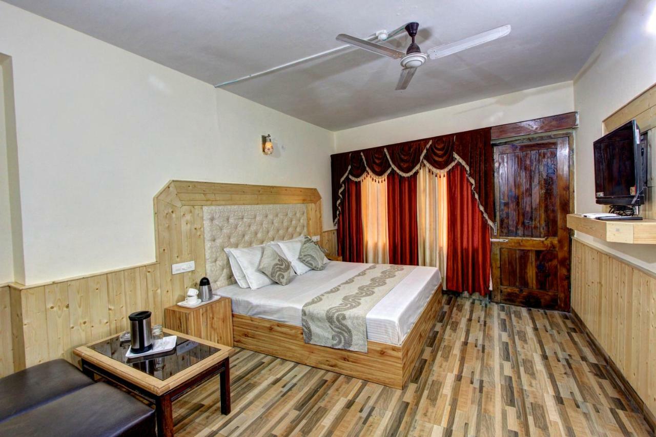 Hotel Highway Inn Manāli Δωμάτιο φωτογραφία